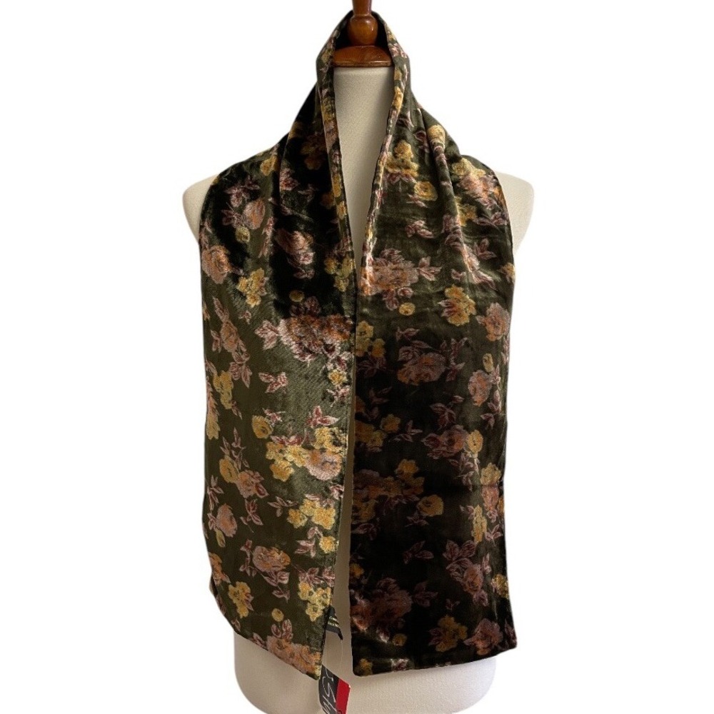 Simply Style Floral Velvet Scarf Olive Green